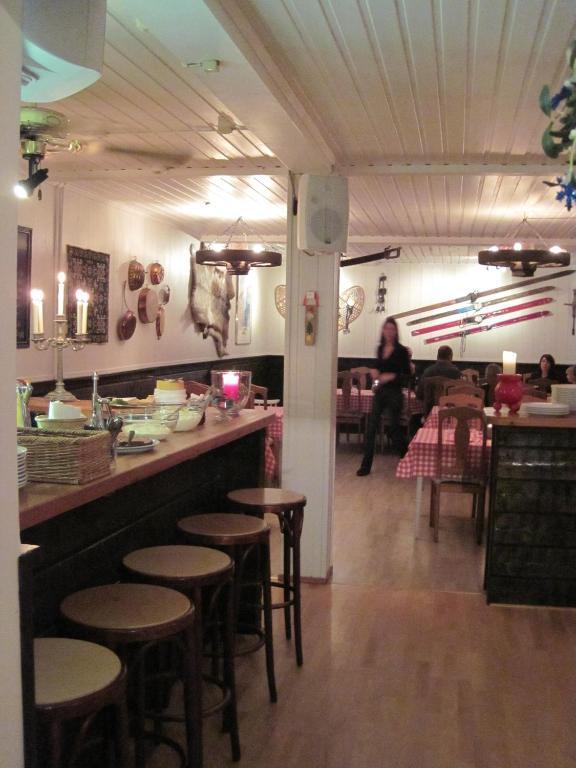 Skiers Inn Lima Екстер'єр фото